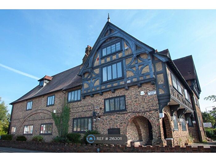 1 Bedroom Flat To Rent In High Street, Bushey, WD23