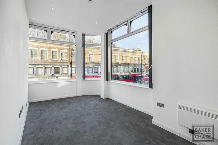 1 Bedroom Flat To Rent In High Road, Bruce Grove, London, N17