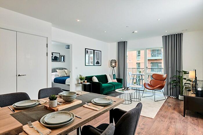 2 Bedroom Apartment To Rent In Apo - Barking Wharf, IG11