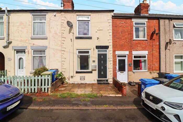 2 Bedroom Terraced House For Sale In Hoole Street, Hasland, Chesterfield, S41