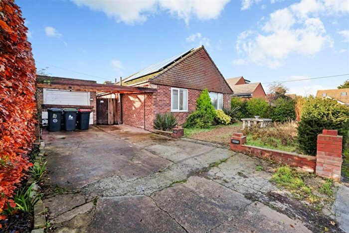 3 Bedroom Detached Bungalow For Sale In Foxgrove Road, Whitstable, CT5