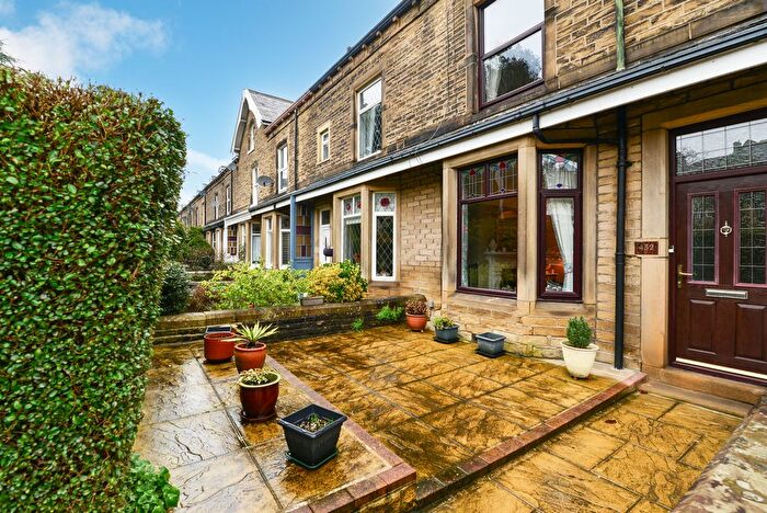 4 Bedroom Terraced House For Sale In Skipton Road, Keighley, West Yorkshire, BD20