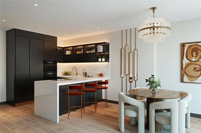 1 Bedroom Penthouse For Sale In York Road, Battersea, London, SW11