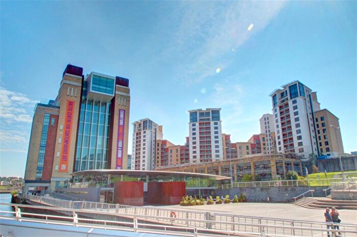 2 Bedroom Apartment For Sale In Baltic Quay, Mill Road, Gateshead, NE8