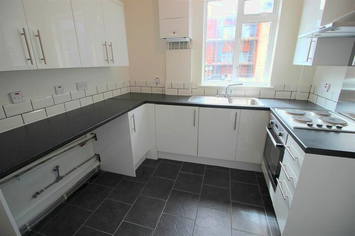 2 Bedroom Flat To Rent In High Street, Ruislip HA4