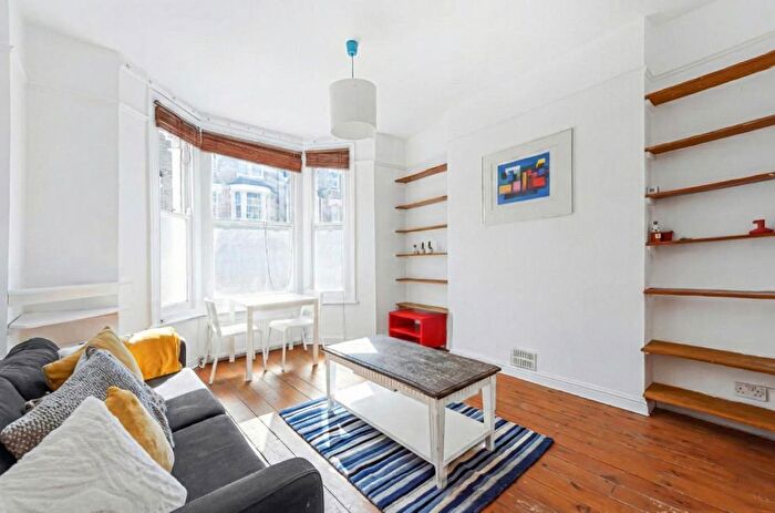 2 Bedroom Flat To Rent In Portnall Road, London, W9