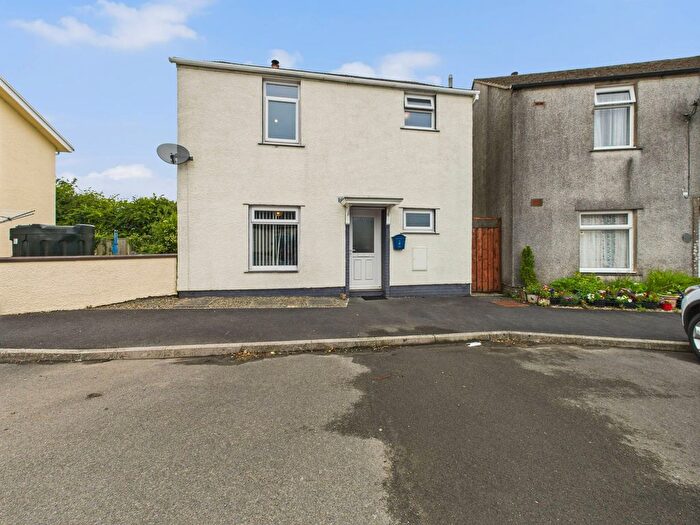 3 Bedroom Detached House For Sale In Llandissilio, Clynderwen, SA66