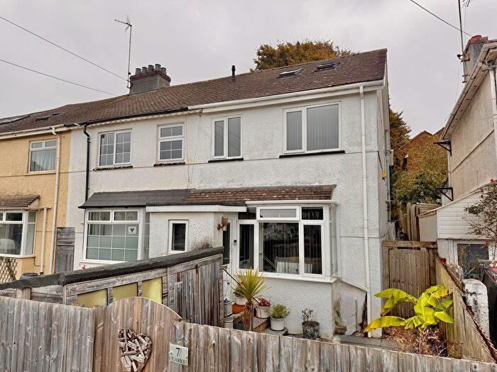 3 Bedroom End Of Terrace House For Sale In Stentaway Road, Plymstock, Plymouth, PL9
