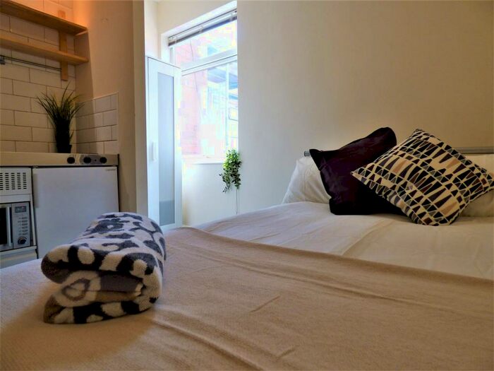 Studio To Rent In George Road, Birmingham, B23