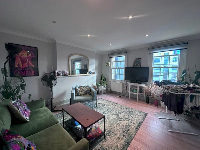 2 Bedroom Flat To Rent In St. John Street, London, EC1V