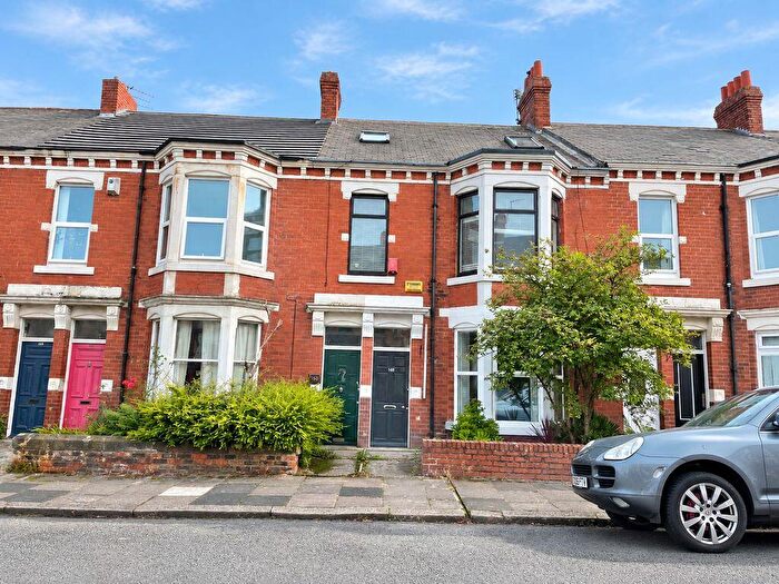 5 Bedroom Maisonette For Sale In Tosson Terrace, Heaton, Newcastle Upon Tyne, NE6