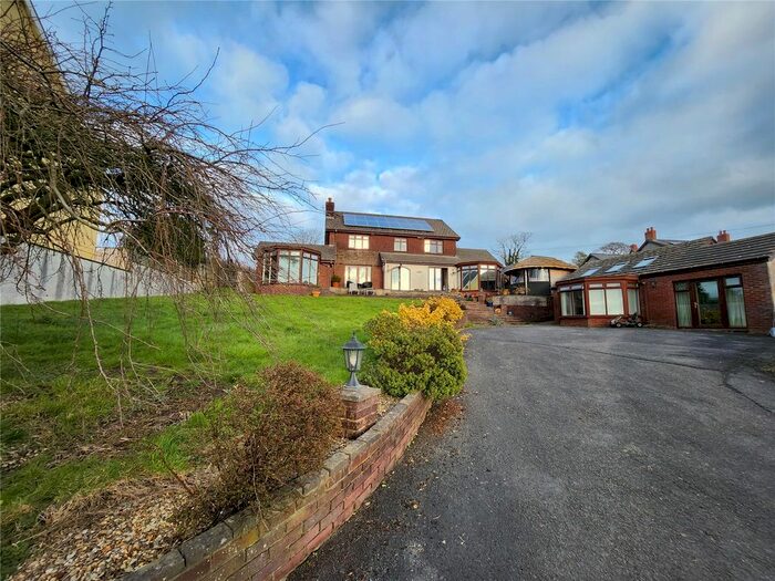 5 Bedroom Detached House For Sale In Wellfield Road, Abergwili, Carmarthen, Carmarthenshire, SA31