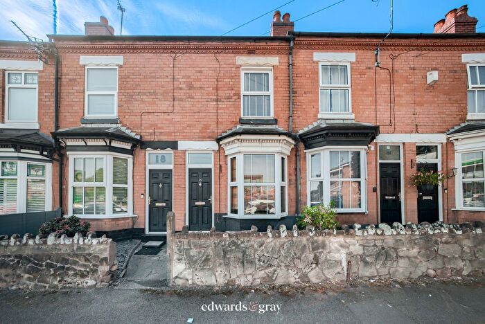 2 Bedroom Terraced House For Sale In Penns Lane, Sutton Coldfield, B72