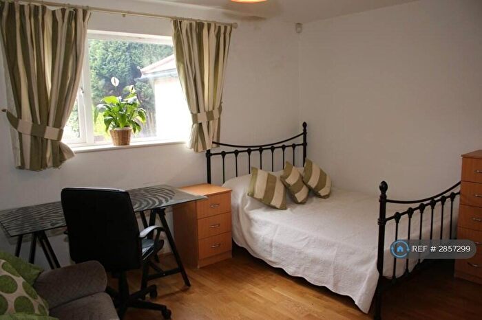 5 Bedroom Semi Detached House To Rent In Mayfield Rd, Southampton, SO17