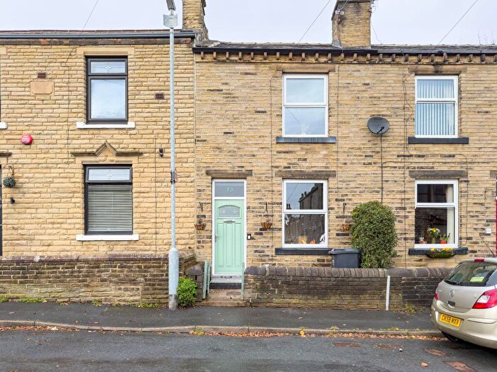 2 Bedroom Terraced House For Sale In Piggott Street, Brighouse, HD6