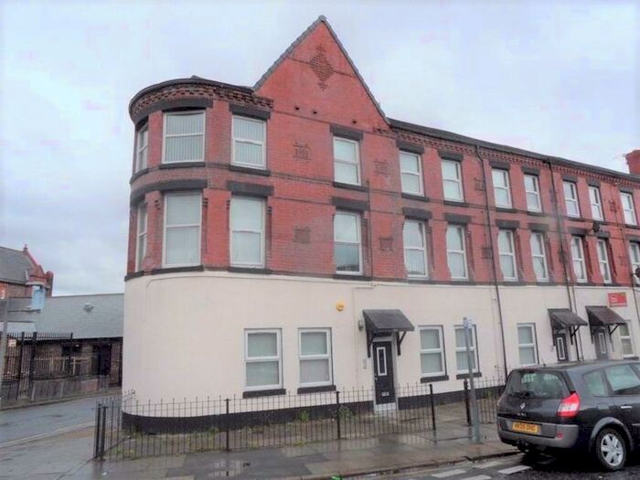 Studio To Rent In Walton Breck Road, F4