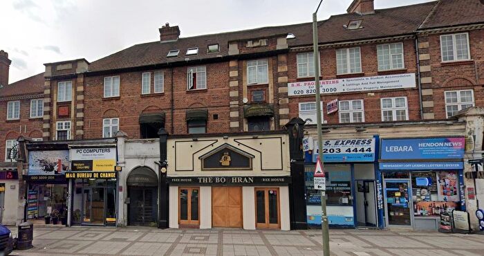 2 Bedroom Flat To Rent In Park Mansions, Vivian Avenue, Hendon, London, NW4