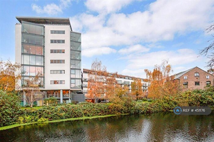 2 Bedroom Flat To Rent In Iron Works, London, E3