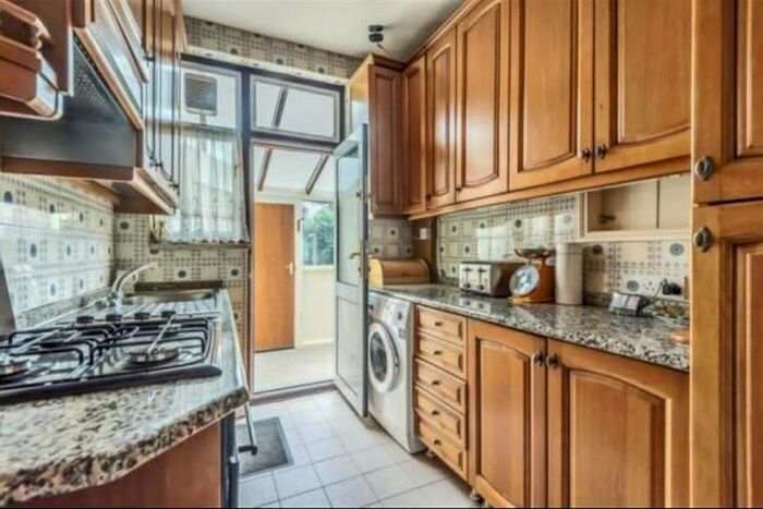 4 Bedroom Terraced House To Rent In Fishponds Road, Tooting Bec, SW17