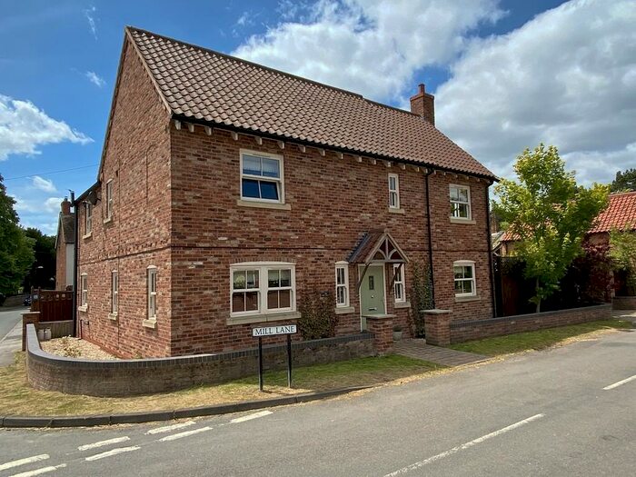 6 Bedroom Detached House For Sale In The Old Coal Yard, Mill Lane, Caunton, NG23