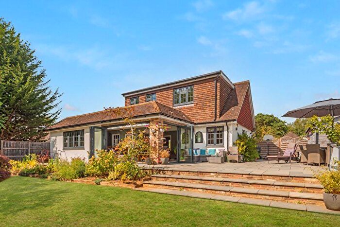 4 Bedroom Detached Bungalow For Sale In Crest Hill, Peaslake, GU5