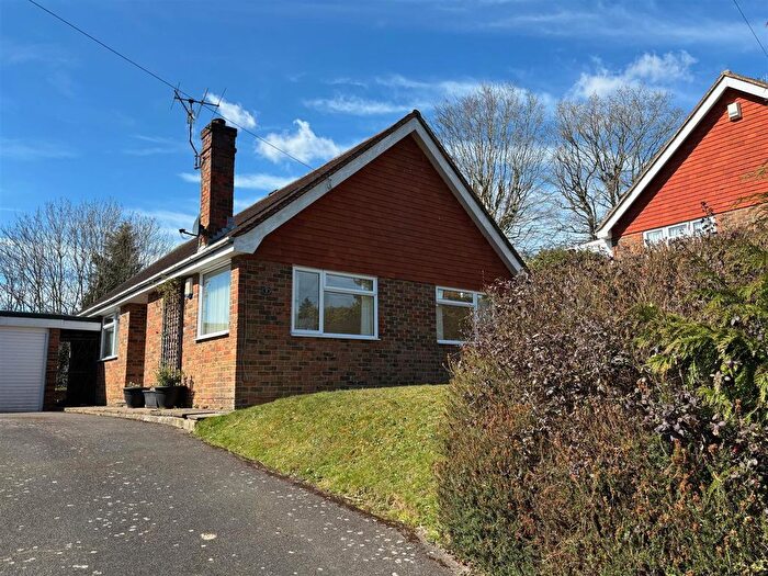 3 Bedroom Bungalow To Rent In Park Shaw, Sedlescombe, Battle, TN33