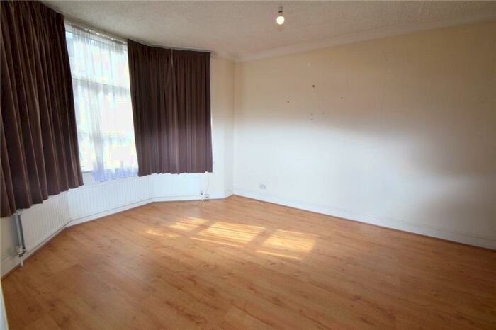 3 Bedroom Terraced House To Rent In Lyndhurst Road, London, N22