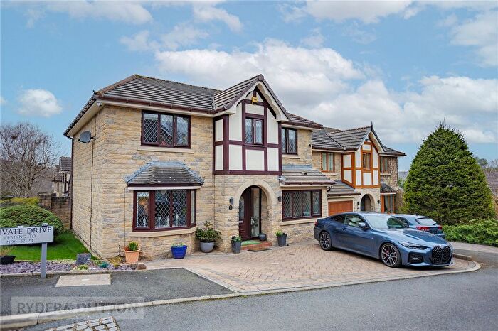 5 Bedroom Detached House For Sale In Old Kiln Lane, Grotton, Saddleworth, OL4