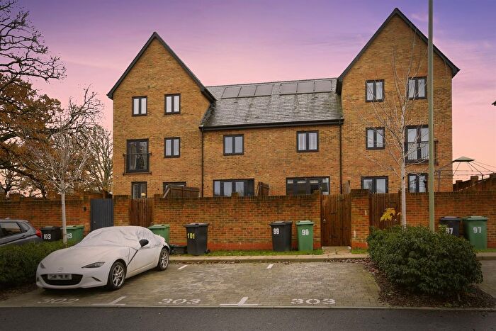 3 Bedroom Terraced House For Sale In Bluebell Way, Whiteley, Fareham, PO15