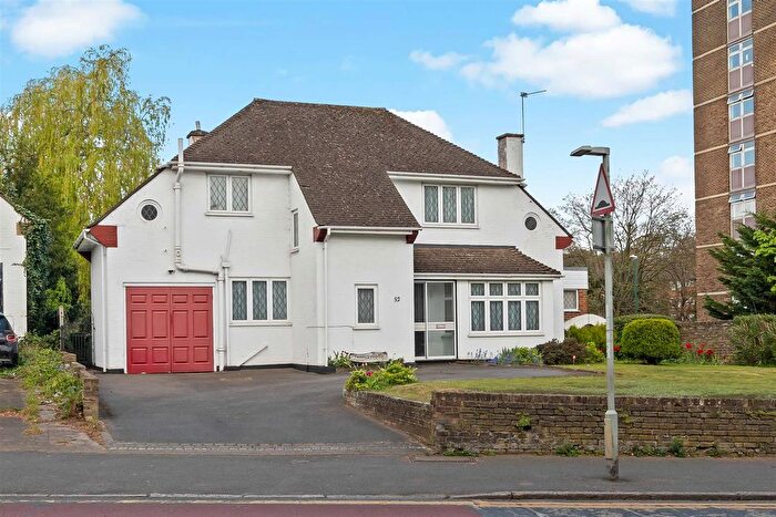 3 Bedroom Detached House For Sale In Brighton Road, South Sutton, SM2