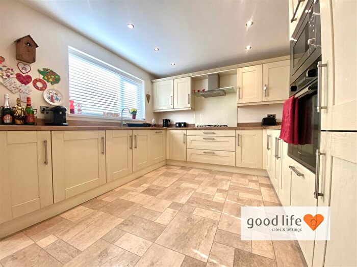 4 Bedroom Detached House For Sale In Bishops Way, Chapel Garth, Sunderland, SR3