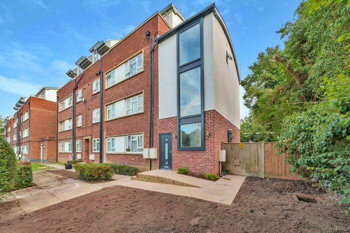 1 Bedroom End Of Terrace House To Rent In Courtlands, Maidenhead, Courtlands, Maidenhead, SL6