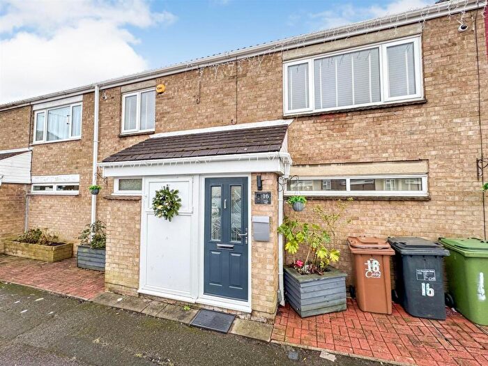 3 Bedroom Terraced House For Sale In Orkney Walk, Corby, NN17