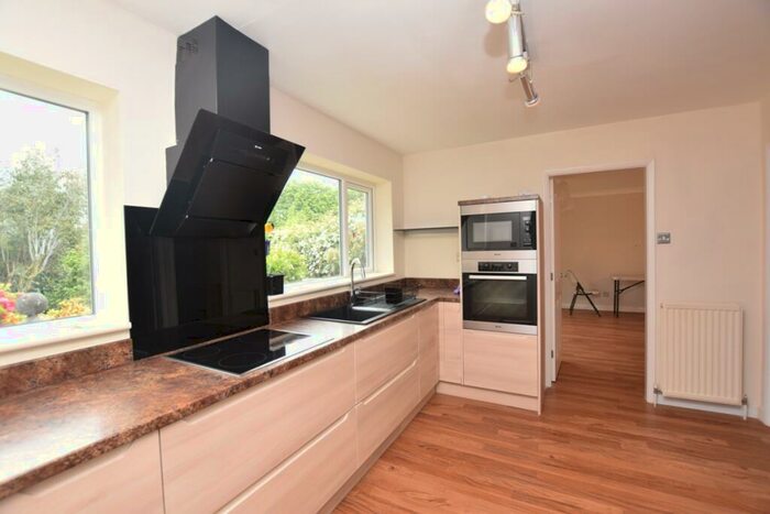 4 Bedroom House To Rent In Hallam Grange Croft, Fulwood, S10