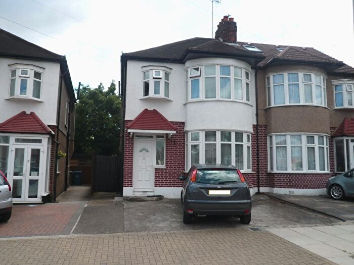 3 Bedroom Semi Detached House To Rent In Dorchester Avenue, Harrow, Middlesex, HA2