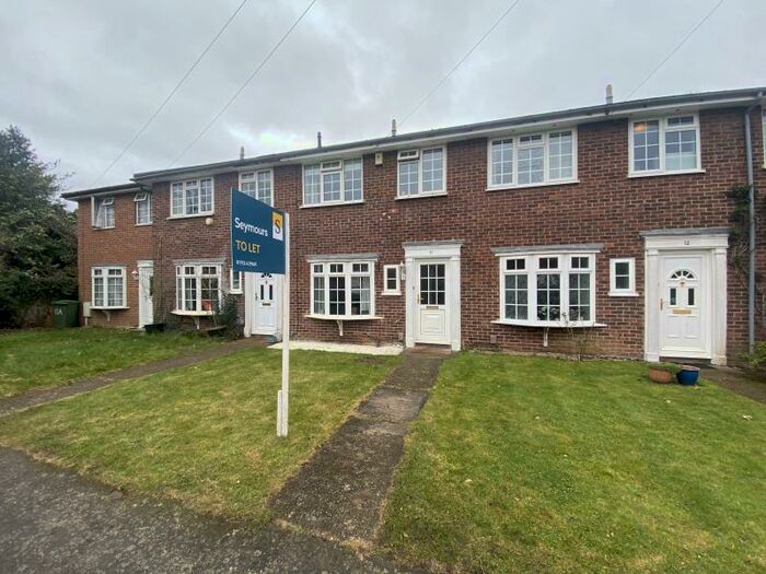 3 Bedroom Terraced House To Rent In Walton-on-Thames, KT12