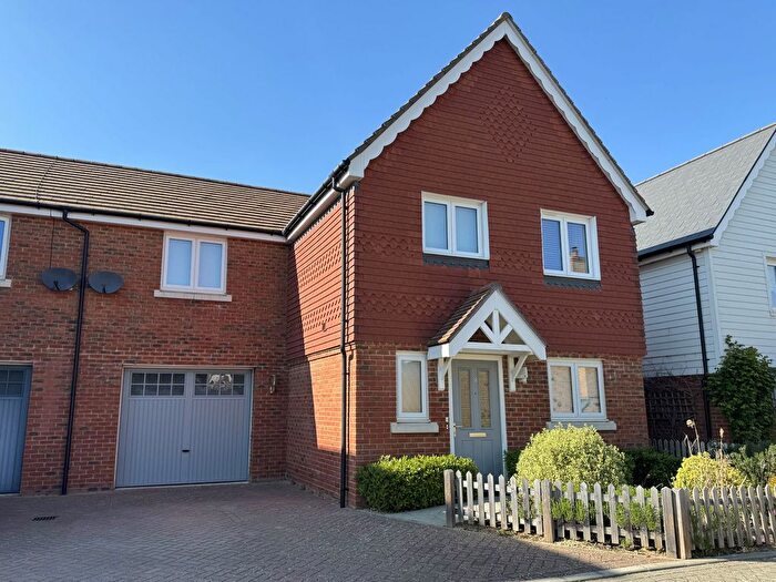 3 Bedroom Link Detached House For Sale In Sissinghurst, Kent, TN17