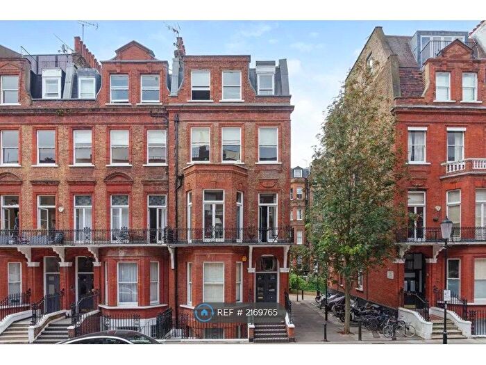2 Bedroom Flat To Rent In Rosary Gardens, London, SW7