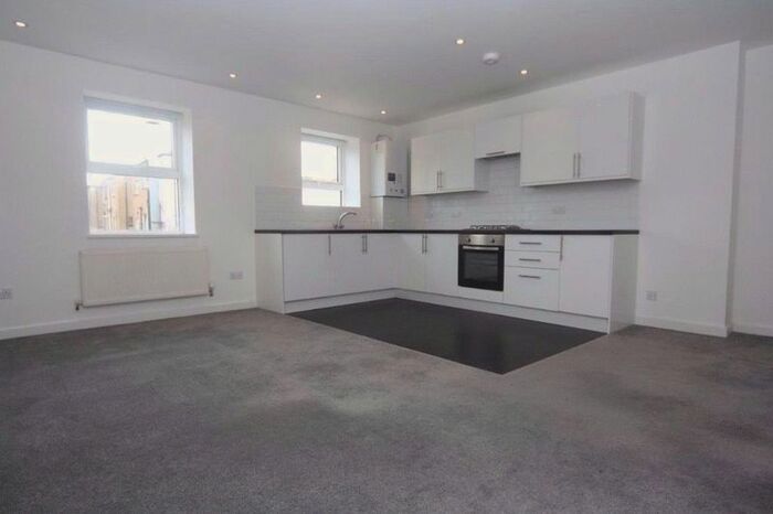 2 Bedroom Flat To Rent In Church Road, Northolt UB5