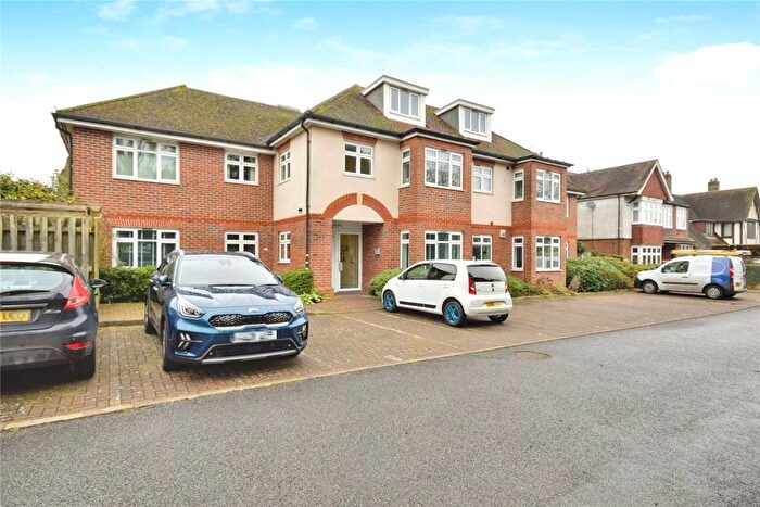 1 Bedroom Flat To Rent In St. Johns Road, Tunbridge Wells, Kent, TN4