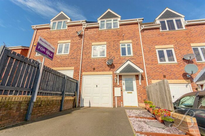 3 Bedroom Terraced House To Rent In Saffron Street, Forest Town, Mansfield, NG19