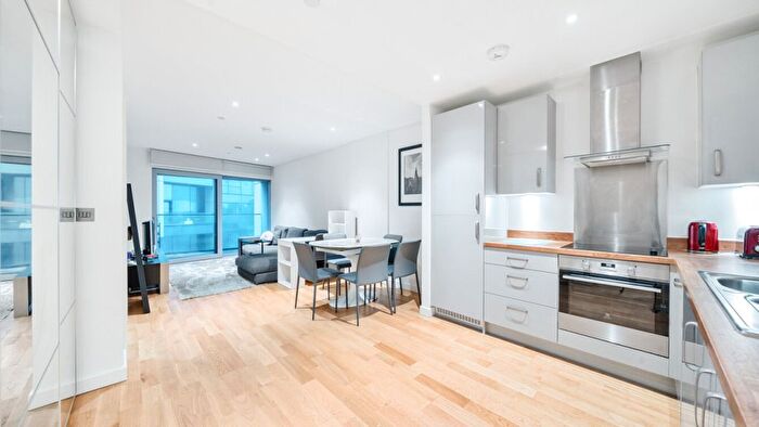 1 Bedroom Flat For Sale In Cutter Lane, Greenwich, SE10
