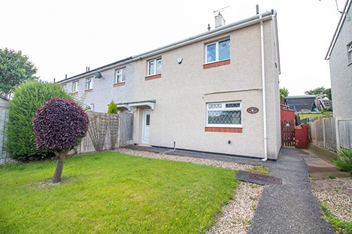 3 Bedroom End Of Terrace House For Sale In The Wynd, Renishaw, S21