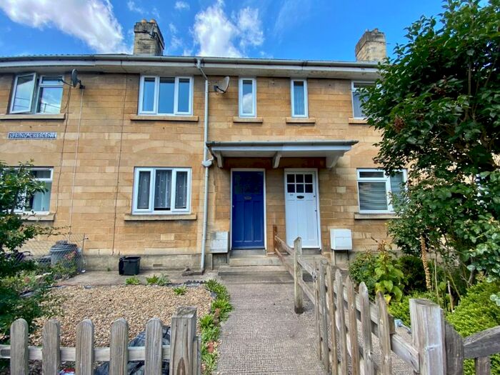 2 Bedroom House To Rent In Spring Crescent, BA2