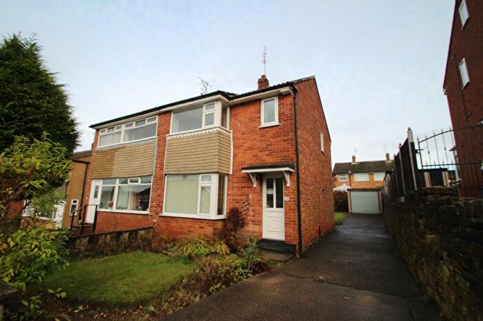 3 Bedroom Semi-Detached House To Rent In Kirkwood Grove, Leeds, West Yorkshire, Uk, LS16
