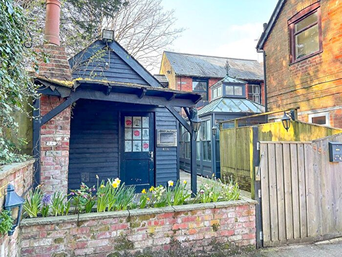 1 Bedroom Cottage For Sale In Brookley Road, Brockenhurst, SO42