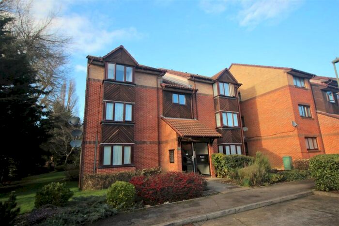 Studio To Rent In Bradman Row, Pavilion Way, Edgware, Greater London, HA8