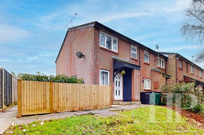 1 Bedroom Property To Rent In Bishopstone Walk, Crawley, RH11