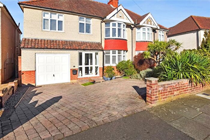 4 Bedroom Semi Detached House For Sale In Bowness Road, Bexleyheath, DA7
