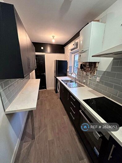 4 Bedroom Terraced House To Rent In Raymond Road, Leicester, LE3